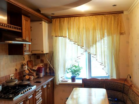 квартира за адресою Кропивницького вул.