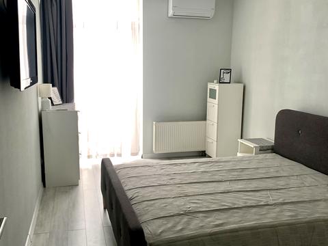 квартира за адресою Регенераторна вул., 4 к1