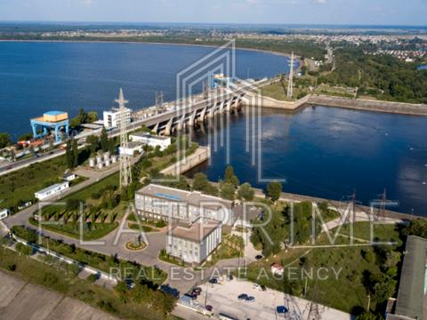 квартира по адресу Набережная ул., 6