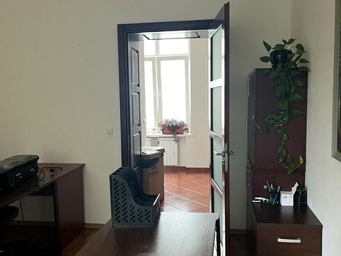 комерційна за адресою Київ, Євгена Чикаленка вул. (Пушкінська), 20