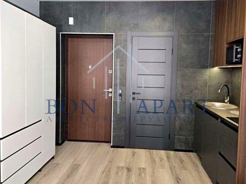 квартира за адресою Повітряних Сил просп. (Повітрофлотський), 56-Б