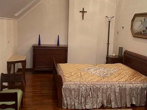 дом по адресу Тараса Шевченка пл.