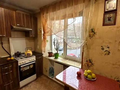 квартира за адресою Марії Лисиченко вул. (Героїв Громадянської Війни), 15