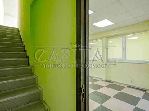 коммерческая по адресу Ларисы Руденко ул., 6-А