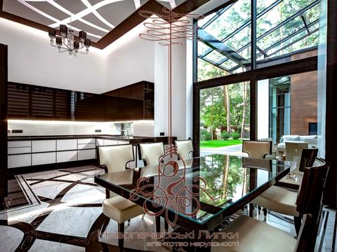 будинок за адресою Вишнева вул.