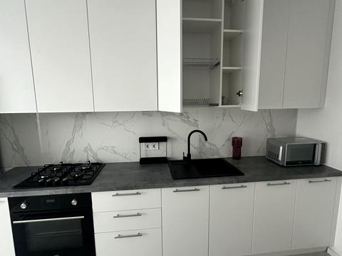 квартира по адресу Молодіжна ул., 9