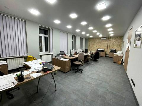 комерційна за адресою Тараса Шевченка бульв., 36-Б