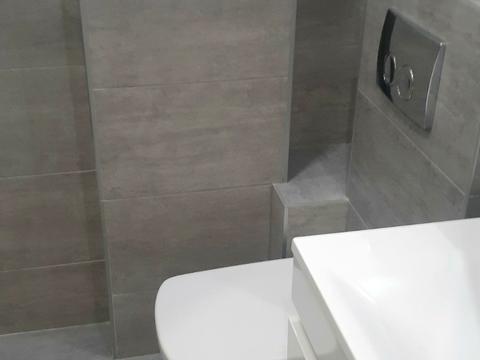 квартира за адресою Політехнічна вул., 5