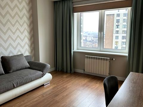 квартира за адресою Авіаконструктора Ігоря Сікорського вул. (Танкова), 4-Д