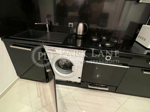 квартира за адресою Рибальська вул., 8