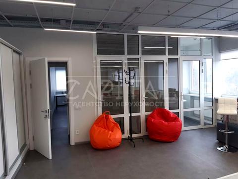 комерційна за адресою Глибочицька вул., 17-Д