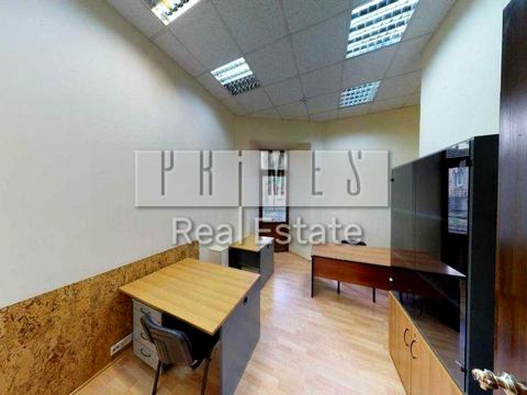 комерційна за адресою Саксаганського вул., 58