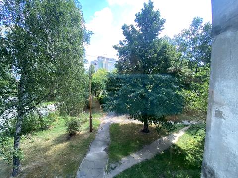 квартира за адресою Академіка Доброхотова вул., 1