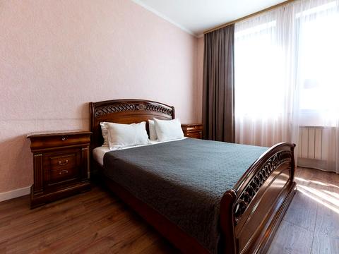квартира за адресою Шота Руставелі вул., 44