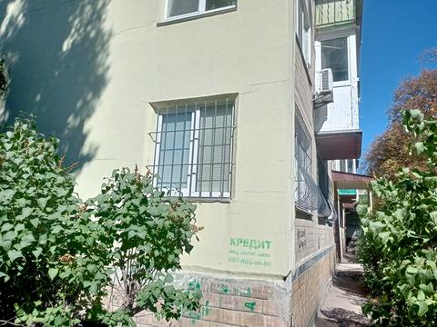квартира по адресу Строителей ул., 13