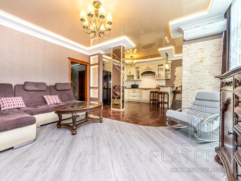 квартира за адресою Регенераторна вул., 4 к17