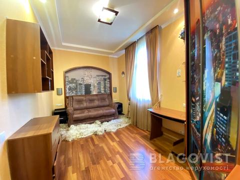 квартира по адресу Метростроевская ул., 14/12