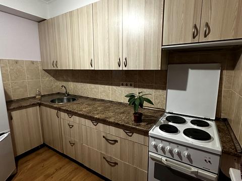 квартира за адресою Грушевського вул., 27