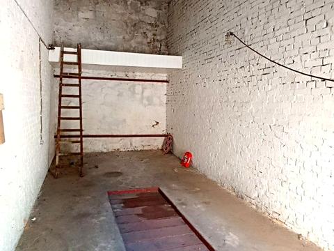 паркомісце за адресою Михайла Коцюбинського вул., 2