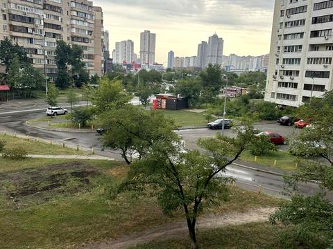 квартира по адресу Драгоманова ул., 42