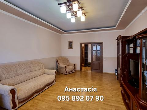 квартира за адресою Дмитрівська вул., 69