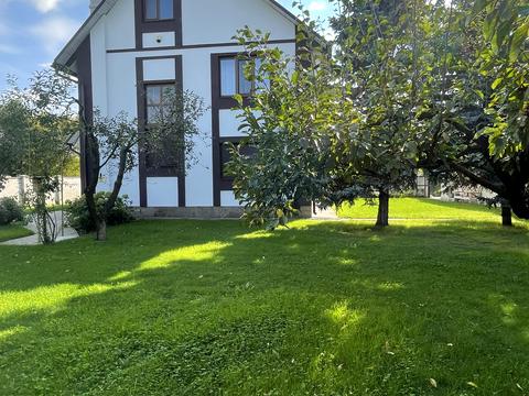 будинок за адресою Гідності вул. (Жертв Революції)