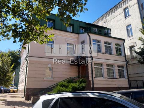 комерційна за адресою Андріївська вул., 7