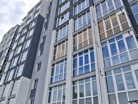 комерційна за адресою Василя Стуса вул. (Чернишевського), 33