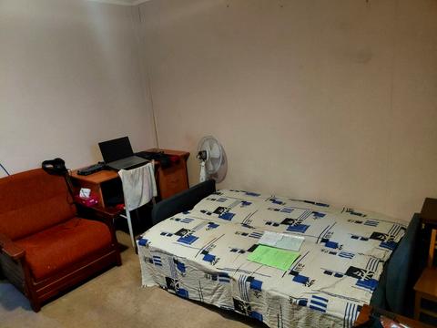 квартира за адресою Ревуцького вул., 17-Б