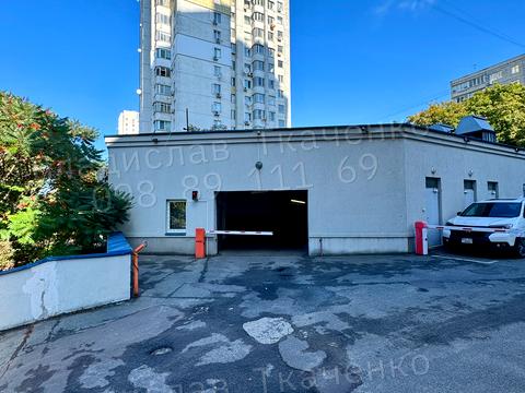 квартира за адресою Дмитра Чижевського вул. (Петра Чаадаєва), 2