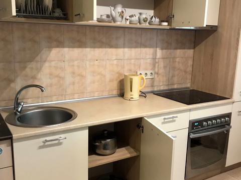 квартира за адресою Милославська вул., 8