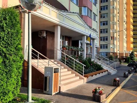 квартира за адресою Сім'ї Кульженків вул. (Петра Дегтяренка), 37