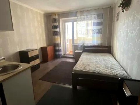 квартира за адресою Лариси Руденко вул., 10-Б