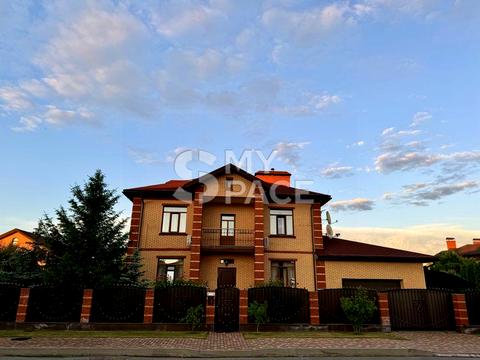 дом по адресу Василя Сухомлинського ул.