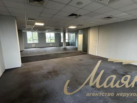 комерційна за адресою Автозаводська вул., 54/19