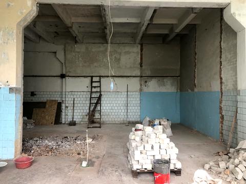комерційна за адресою Базавлуцька вул., 107