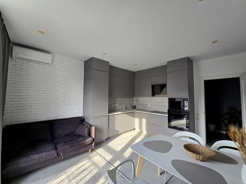 квартира за адресою Метрологічна вул., 15