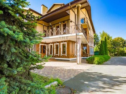 комерційна за адресою Лісківська вул., 26