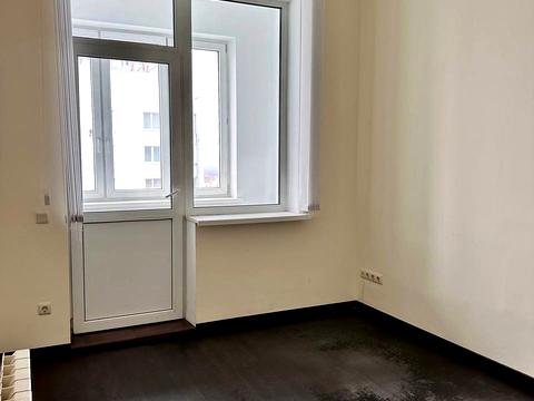 комерційна за адресою Срібнокільська вул., 3-Б
