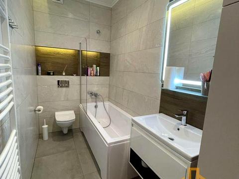 квартира за адресою Степана Клочурака вул., 2