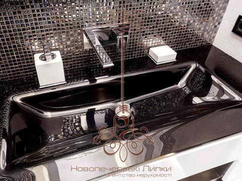 будинок за адресою Вишнева вул.