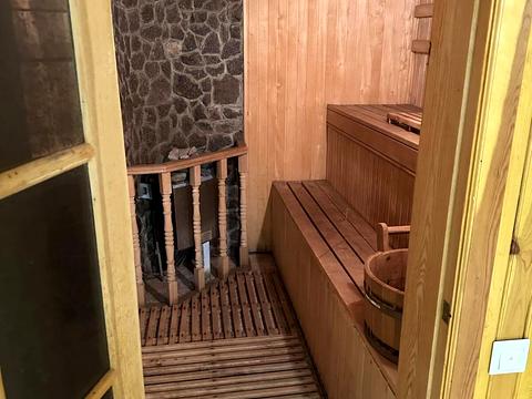 будинок за адресою с. Петропавлівська борщагівка, Польова вул., 61