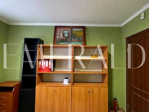 комерційна за адресою Шовкуненка вул., 4