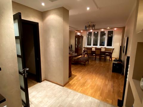 квартира за адресою Срібнокільська вул., 1