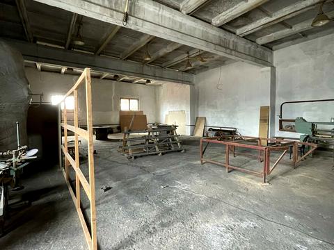 комерційна за адресою Детальбудівська вул. (Саранська), 80