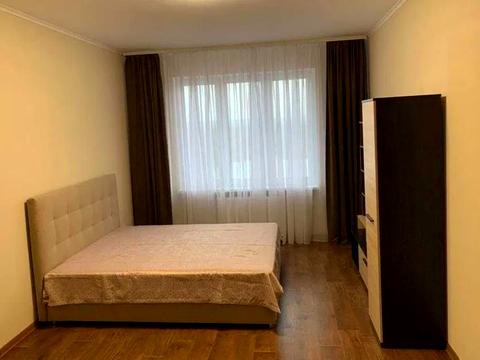 квартира за адресою Ревуцького вул., 54