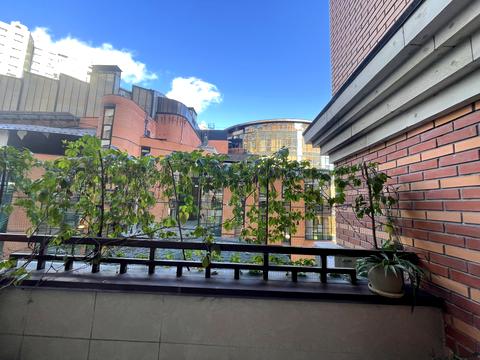 квартира за адресою Старонаводницька вул., 13