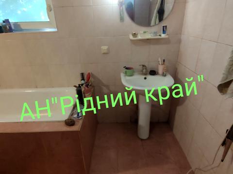 будинок за адресою Волонтерська вул. (Кінноармійська), 84