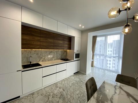 квартира за адресою Миколаївська вул., 27