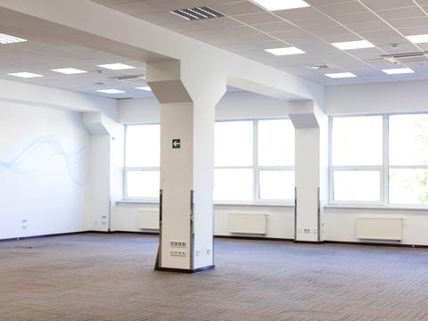 комерційна за адресою Охтирський пров., 7